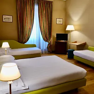 hotel-oceania.it-romehotels.com/