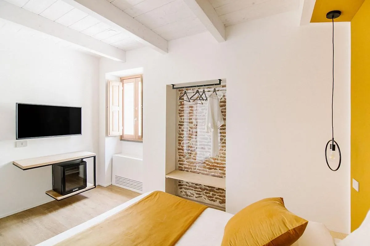 Via Del Centro Guesthouse Oristano Gæstehus